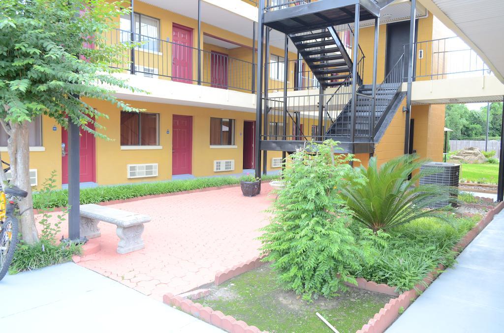 Bear Creek Inn Addicks Ngoại thất bức ảnh