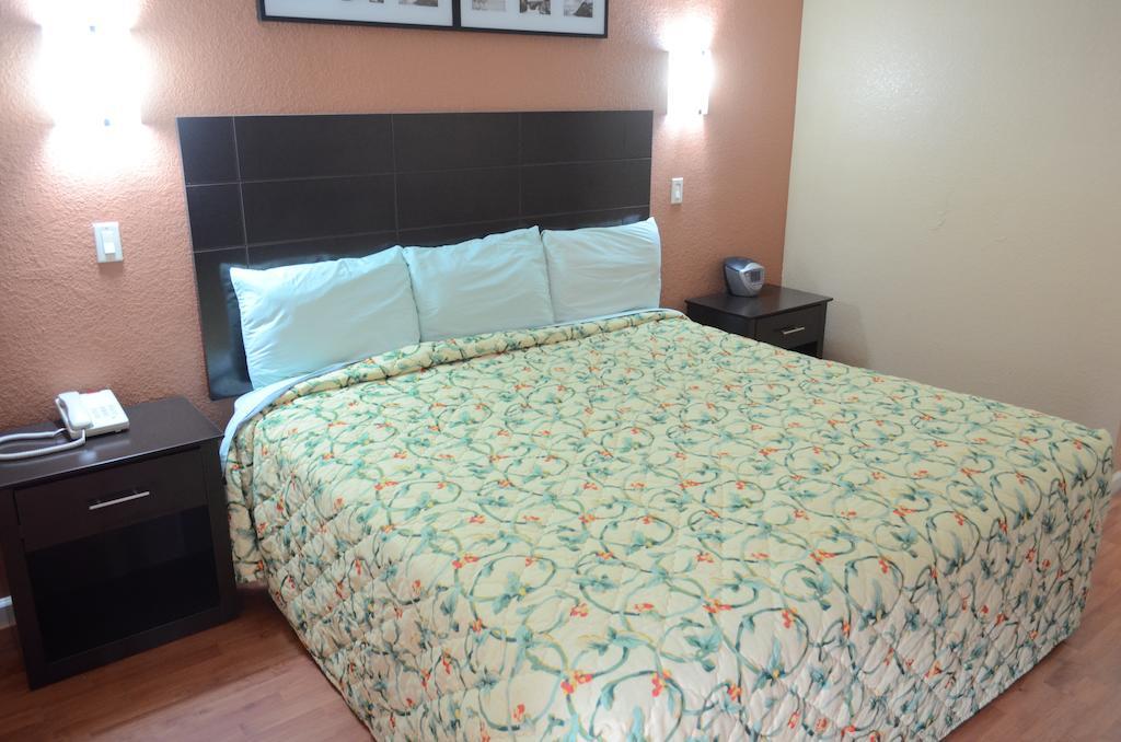 Bear Creek Inn Addicks Ngoại thất bức ảnh