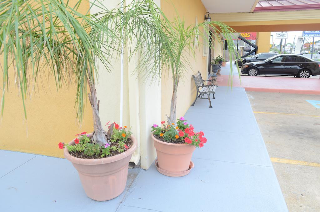 Bear Creek Inn Addicks Ngoại thất bức ảnh